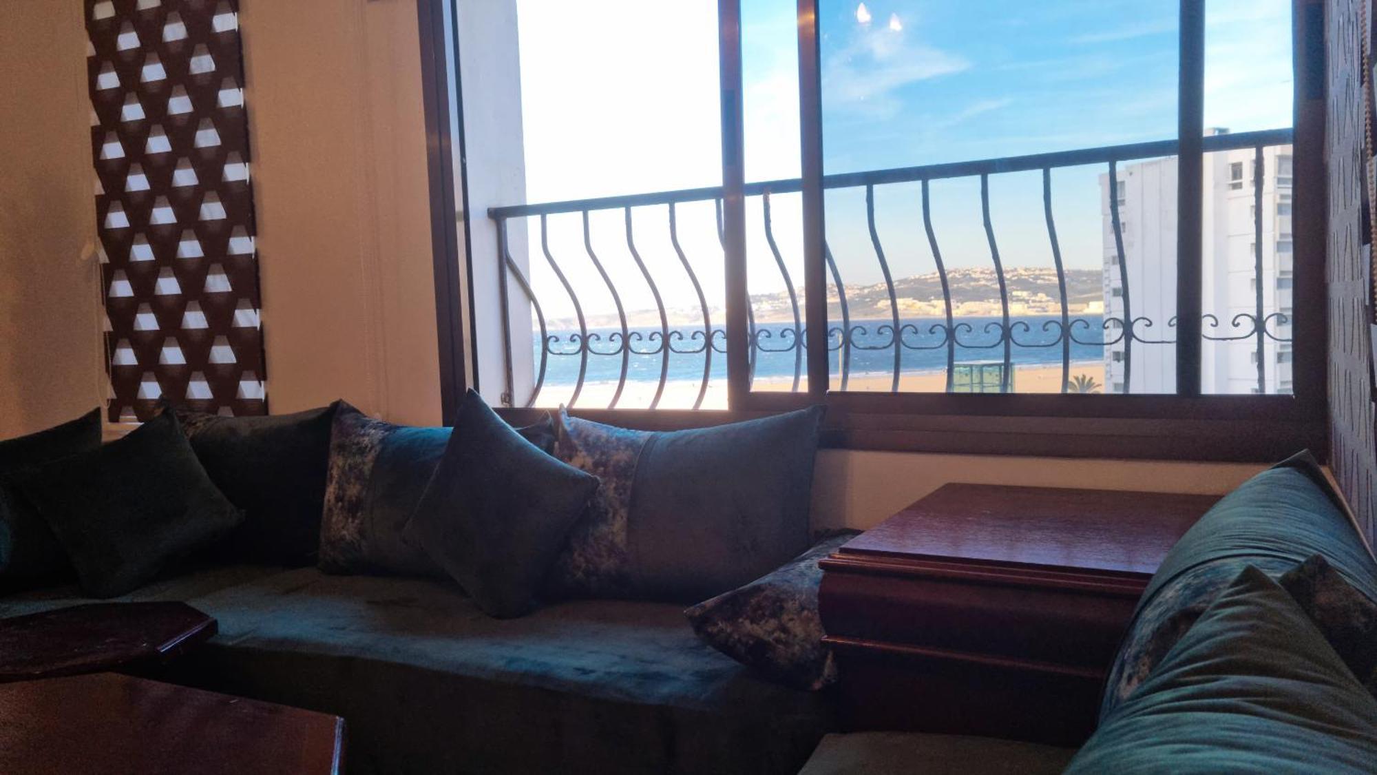 Luxury Sea And Marina View Apartment Tanger Eksteriør bilde