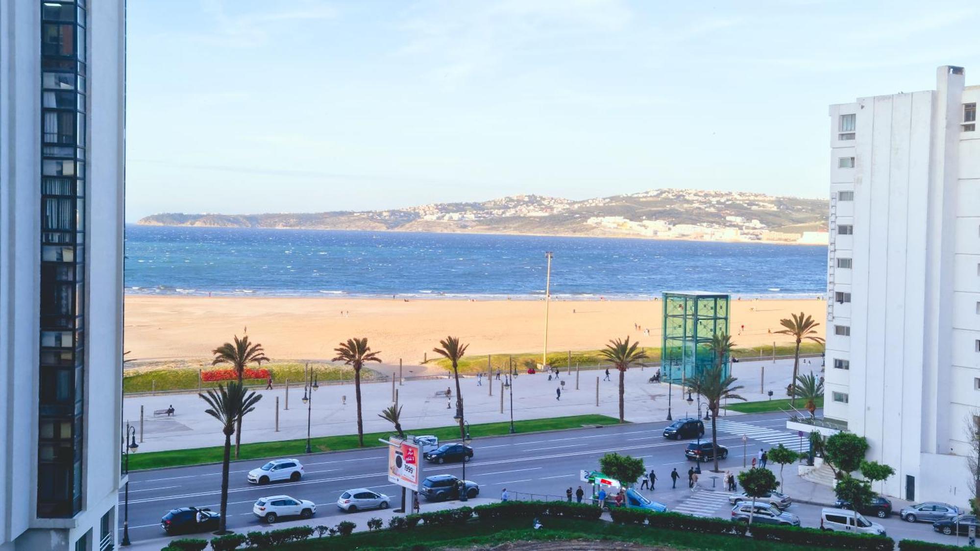 Luxury Sea And Marina View Apartment Tanger Eksteriør bilde